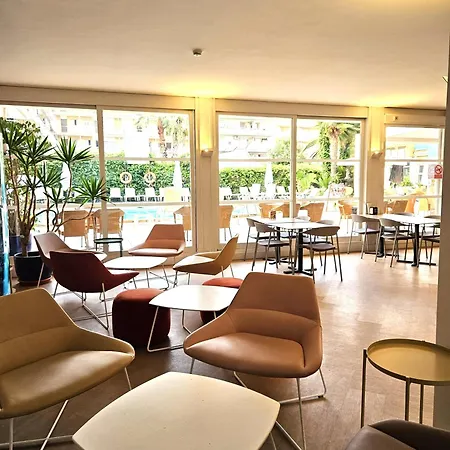 Hotel Canada Palace