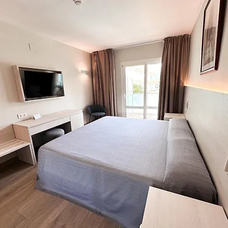 Отель Canada Palace 4*