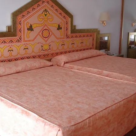 Hotel Canada Palace