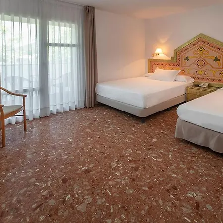 Canada Palace 4*