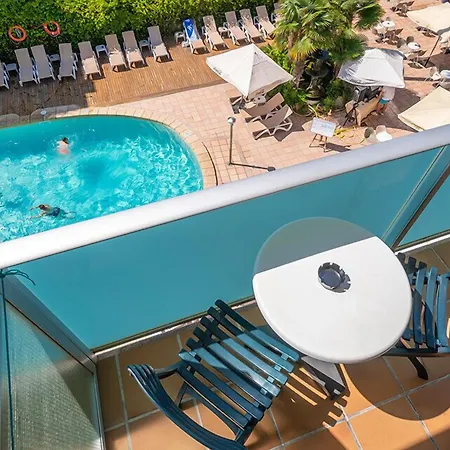 Hotel Canada Palace 4*