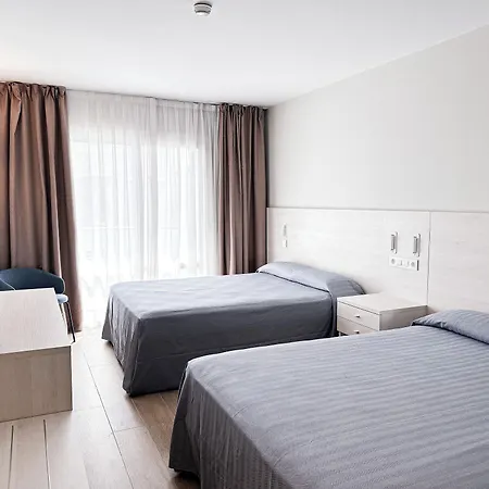 Canada Palace Szálloda 4*