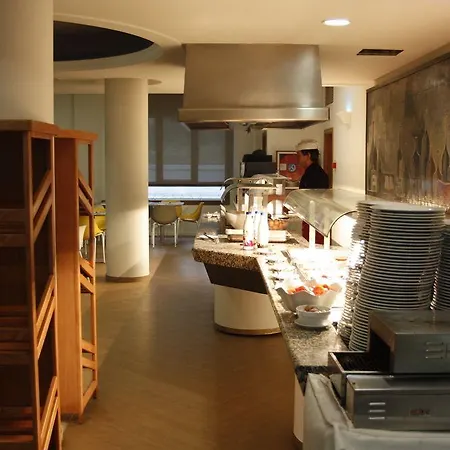 Canada Palace カラフェル