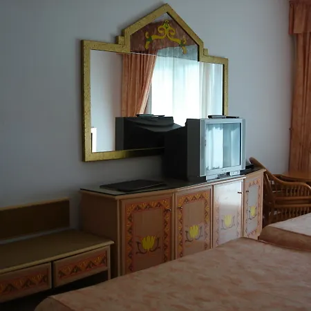 Canada Palace Hotell