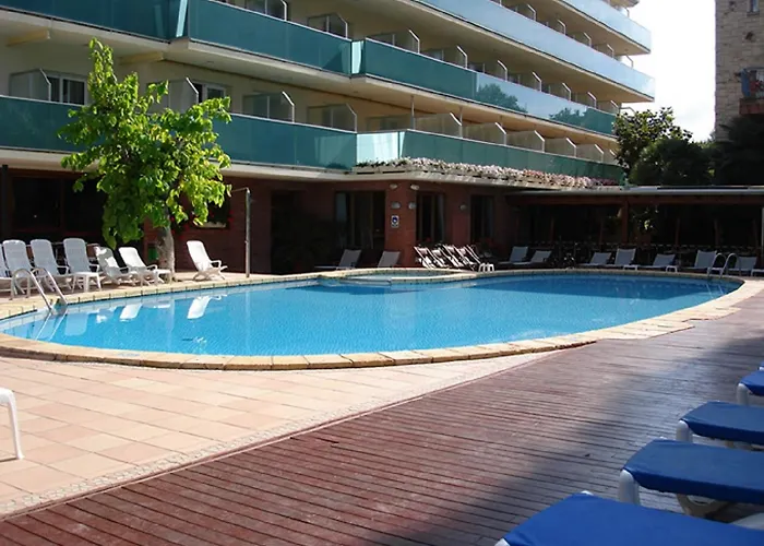 Hotel Canada Palace 4*